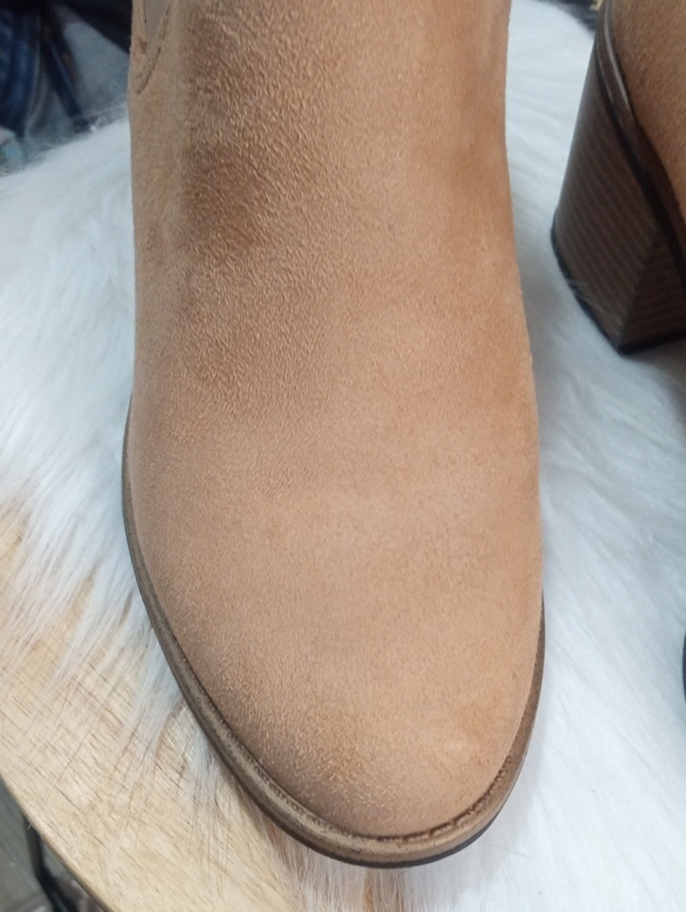 WHITE MOUNTAIN CHELSEA ANKLE BOOT - Picture 3 of 10